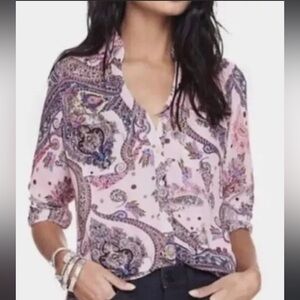 Express size small Portofino pink paisley button down collared blouse.